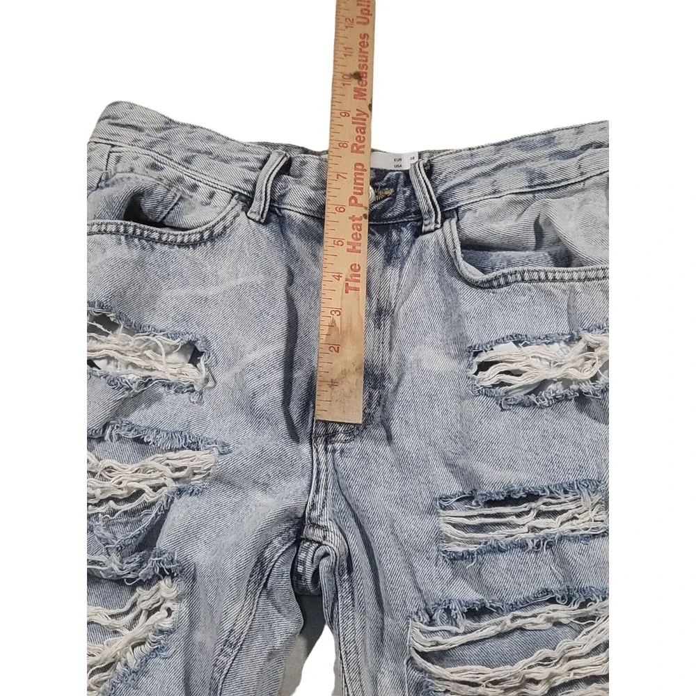 Bershka Distressed‎ Denim Jorts Mens 30 Light Acid Wash Ripped Raw Hem Shorts